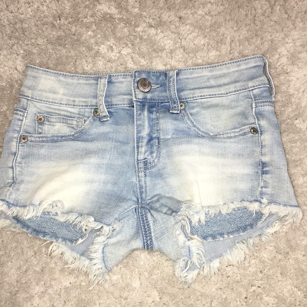 american eagle light wash shorts 00